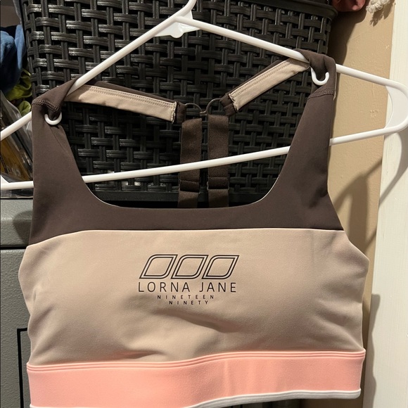 Lorna Jane Comfort Sports Bra NWT Size: L Workout Fitness Athleisure - Picture 2 of 7